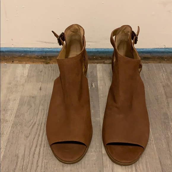 Lucky Brand Shoes - 🎉 flash sale! Lucky brand shoes